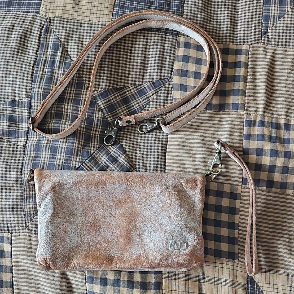 Bedstu Nestar Lux Genuine Leather Clutch With Wristlet And Crossbody Strap